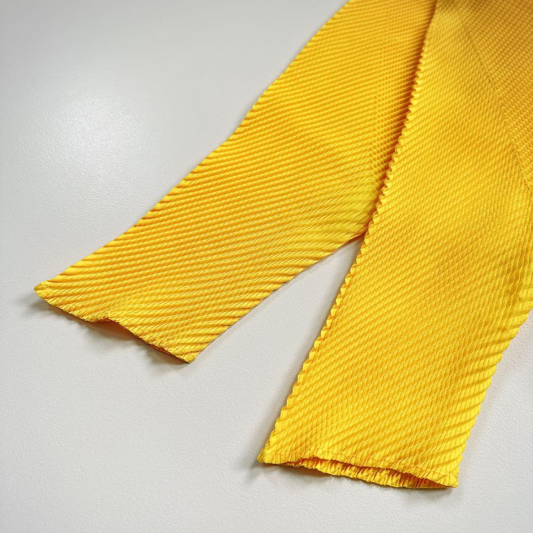 美品✨イッセイミヤケ プリーツプリーズ ハイネックカットソー 半袖 イエロー