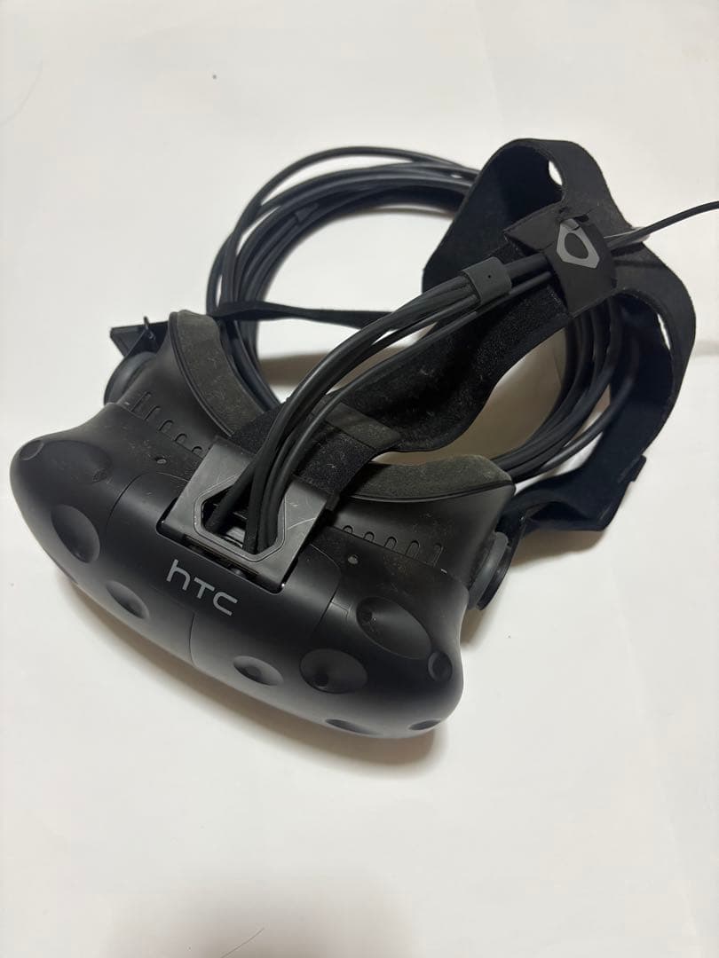 HTC VIVE VRヘッドセット 本体と付属品