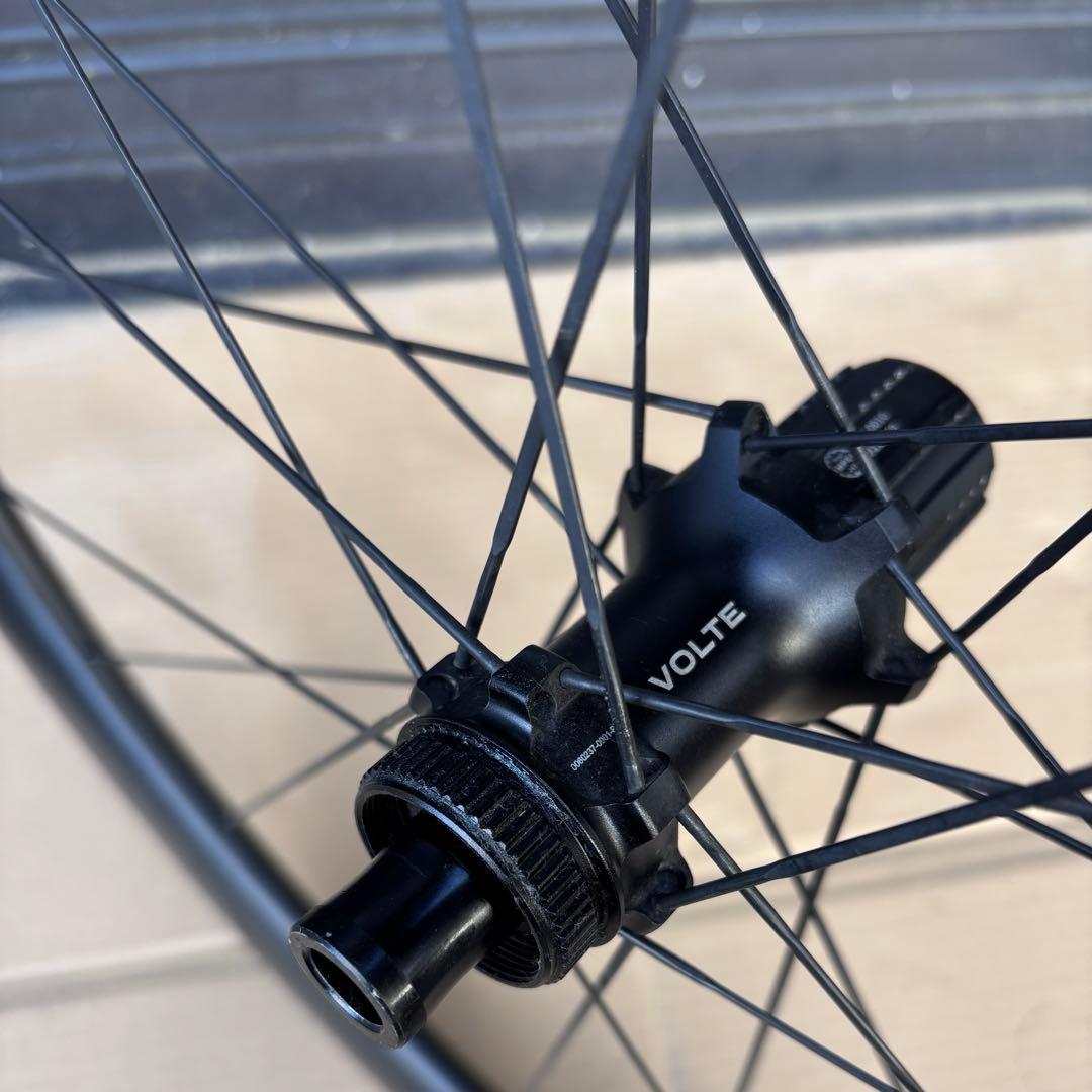 VOLTE カーボン ロード グラベル ホイールセット チューブレス 中古