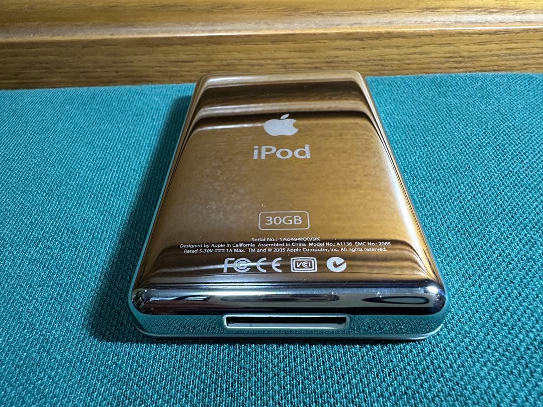 きれいiPod Classic 5.5世代 MA444 30GB新品のバッテリー