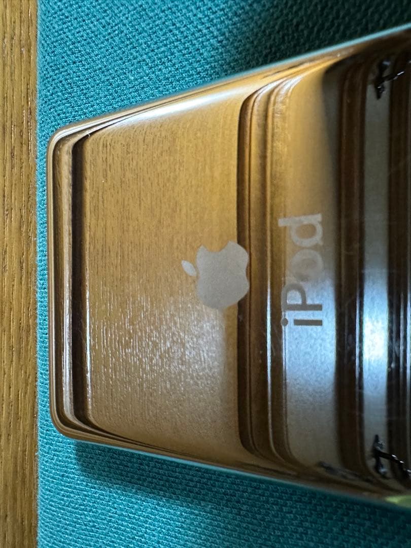 きれいiPod Classic 5.5世代 MA444 30GB新品のバッテリー