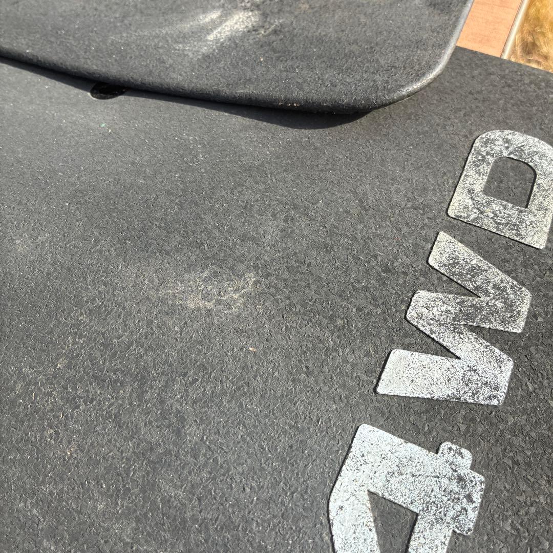 LN107 ハイラックス用 マッドガード マッドフラップ 前後4枚セット