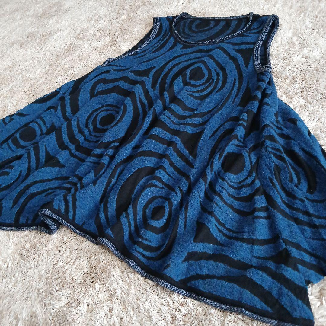 慈雨 センソユニコ ニット チュニック 変形 ジャガード ウール　渦巻　柄