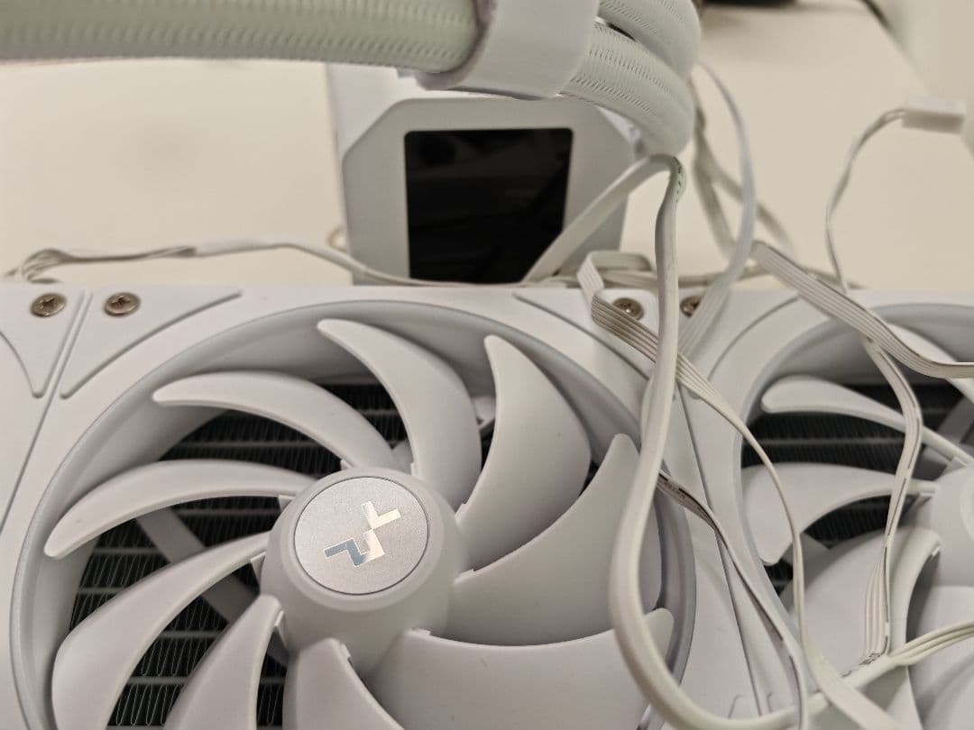 DeepCool LM360 ホワイト 360mm 簡易水冷