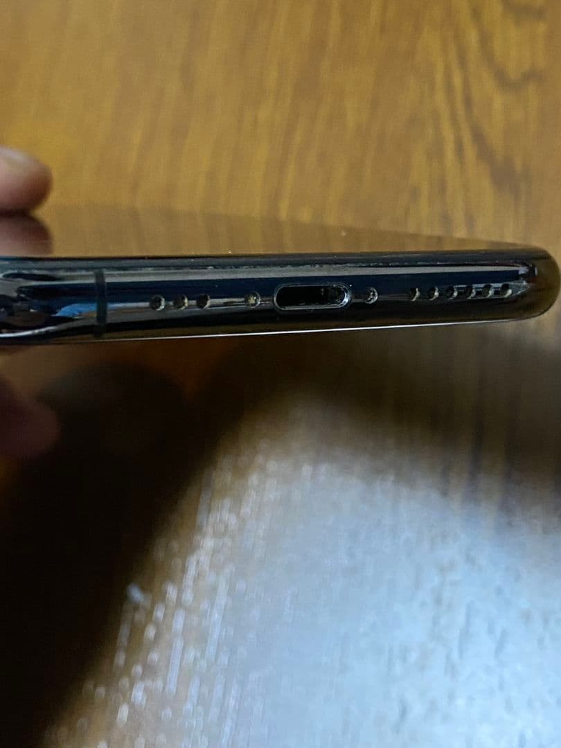 Apple iPhone X ブラック 本体　SIMロックあり