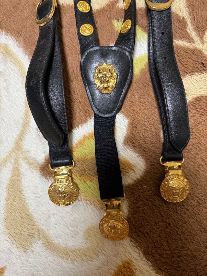 レザーサスペンダー 黒 VERSACE