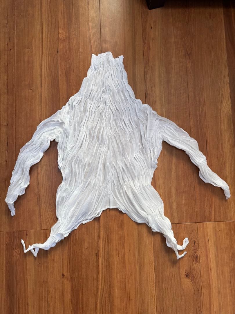 タイムセール ~21日 美品PLEATS PLEASE ホワイト トップス