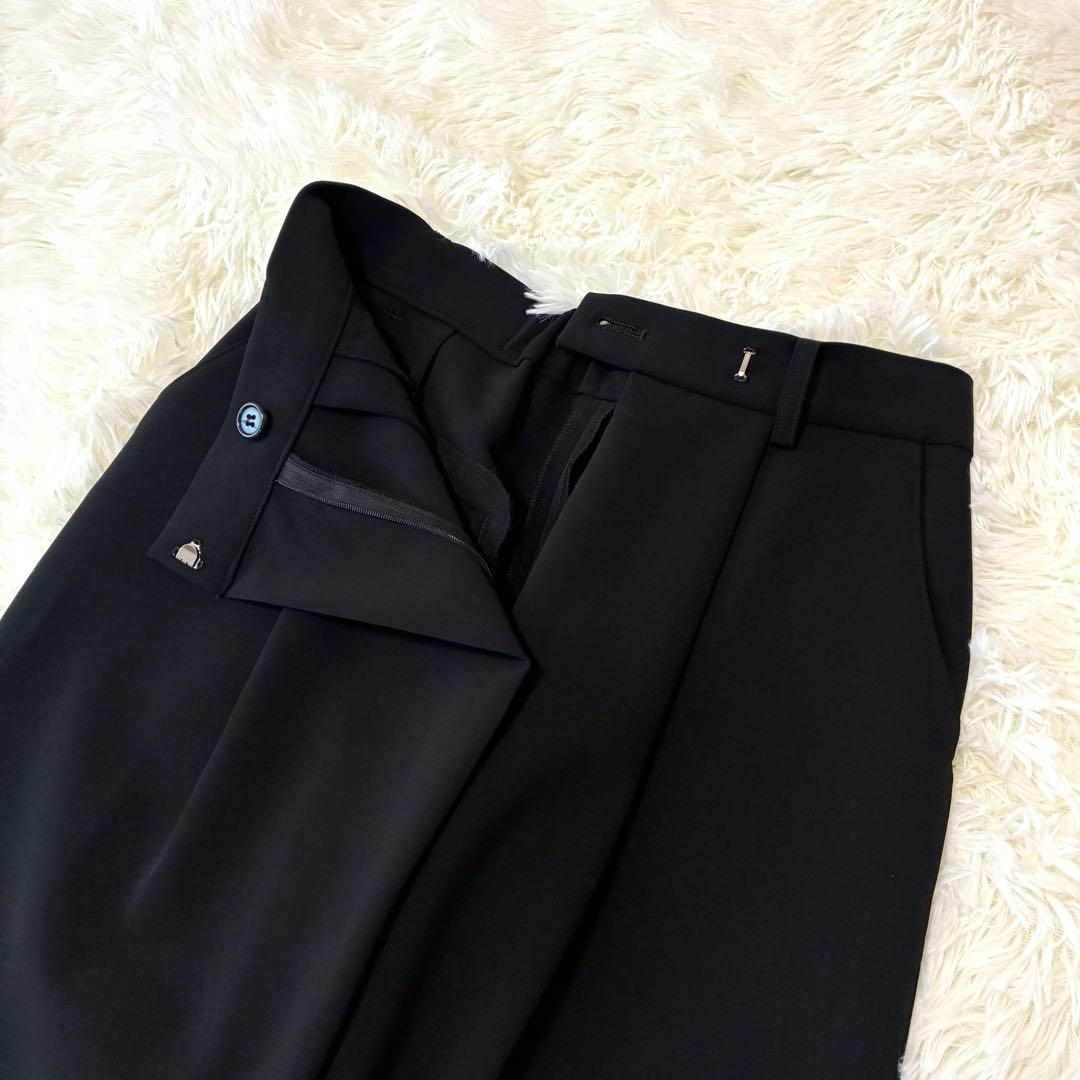 【SOÉJU】ストレッチファインタックパンツ Sサイズ　BLACK 現行品