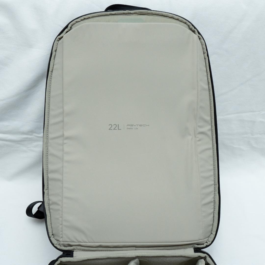 【カメラバッグ】OneGo Lite 22L / PGYTECH