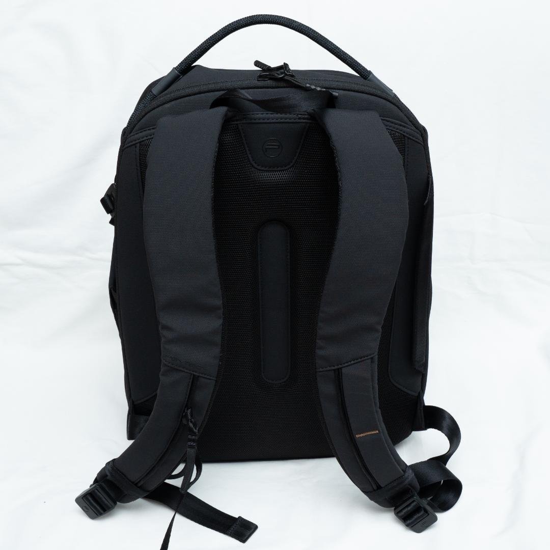 【カメラバッグ】OneGo Lite 22L / PGYTECH