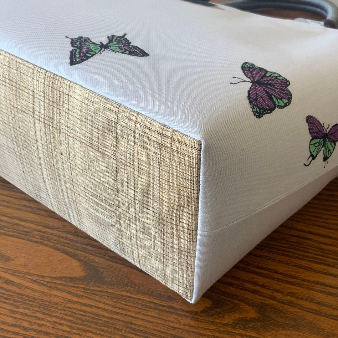 A4サイズ対応　帯　猫と蝶々　リメイク　江戸打紐ハンドルバッグ