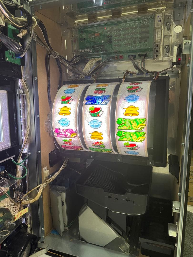 マクロスフロンティア2 不要機付き 実機 パチスロ 家庭用電源 三共
