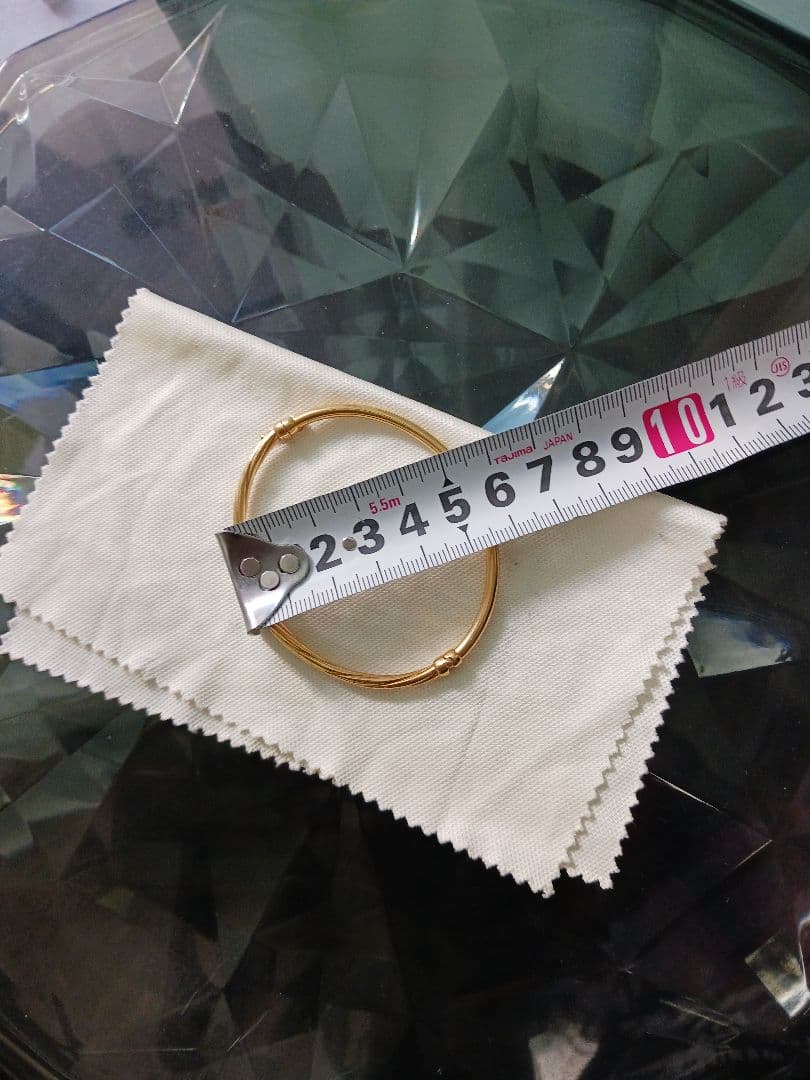 ウノアエレ　バングルブレスレット　k18