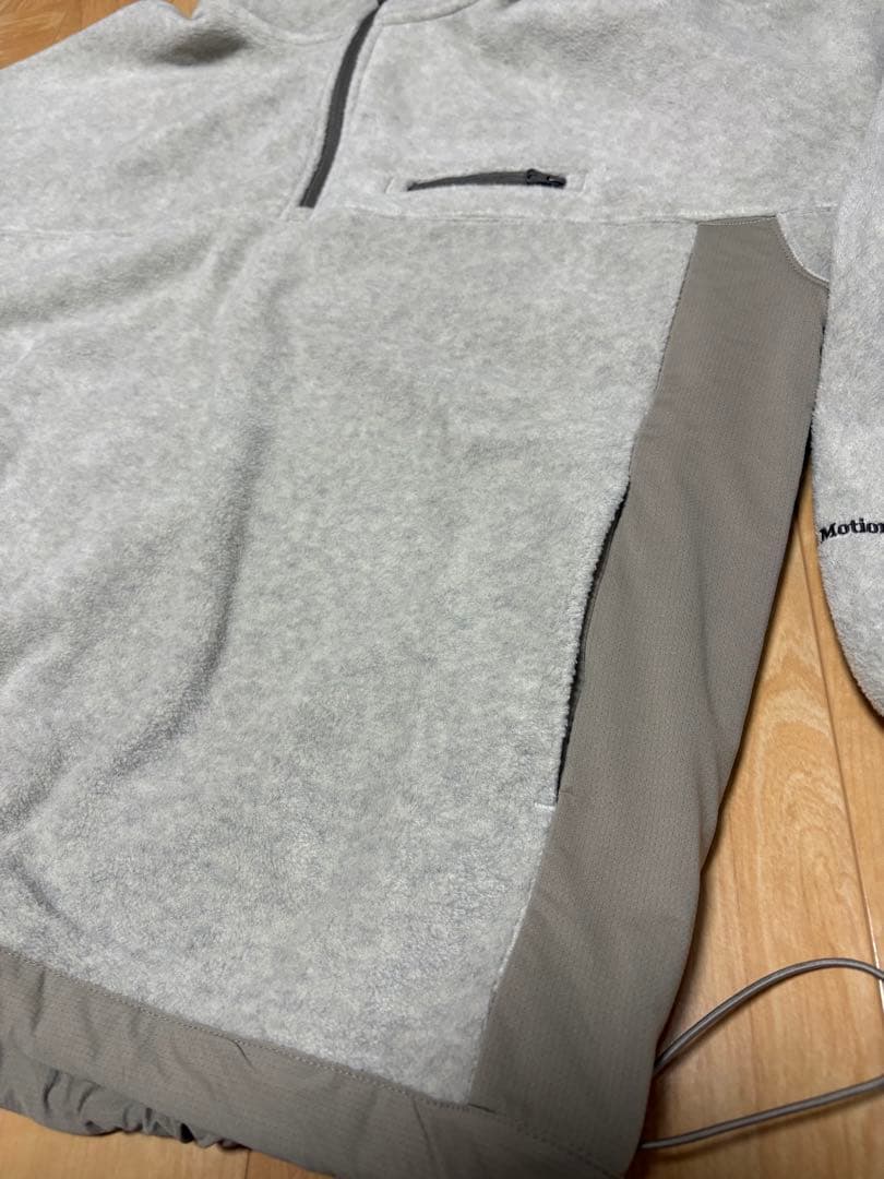 ニコアンド ソフトフリース切り替えzipパーカー　ベージュ