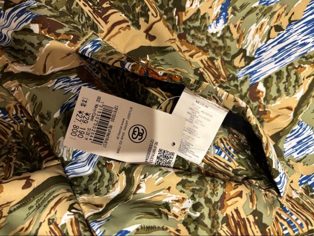 【週末値下げ】ステューシー（Stüssy）ダウンベスト ネイビー 風景柄