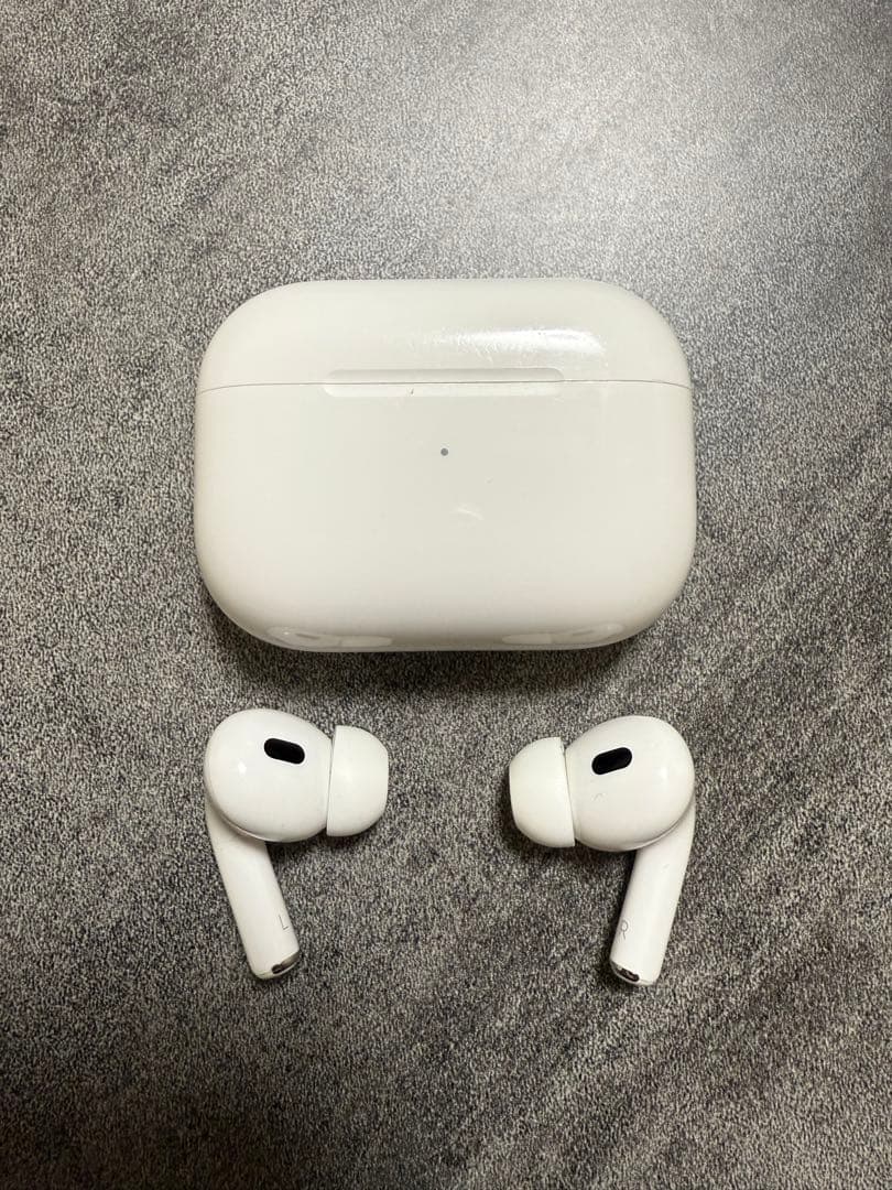 AirPodsPro 第二世代 本体 ホワイト イヤーチップ付き