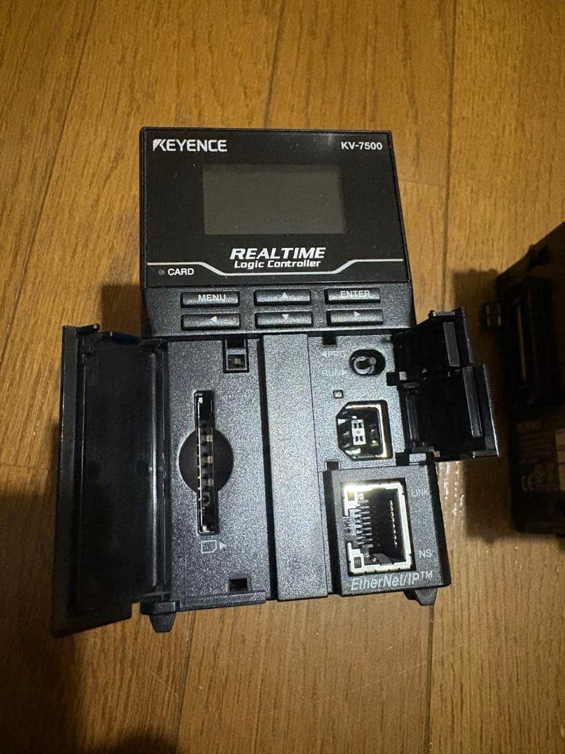 KV-7500 キーエンスPLC