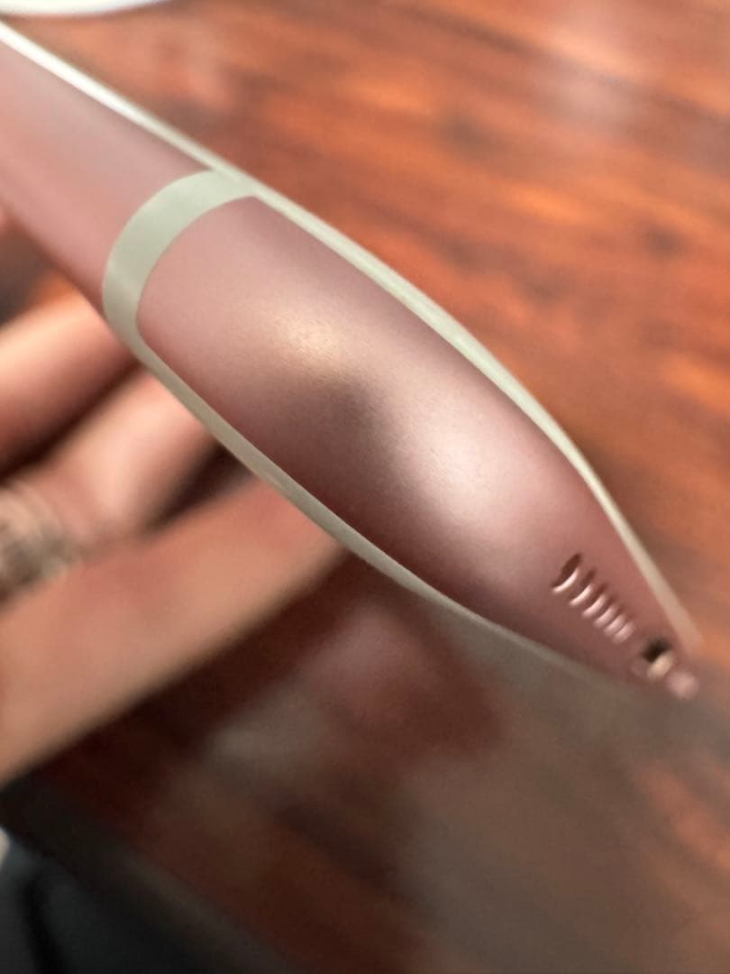 Apple iPhone 7 ローズゴールド A1779