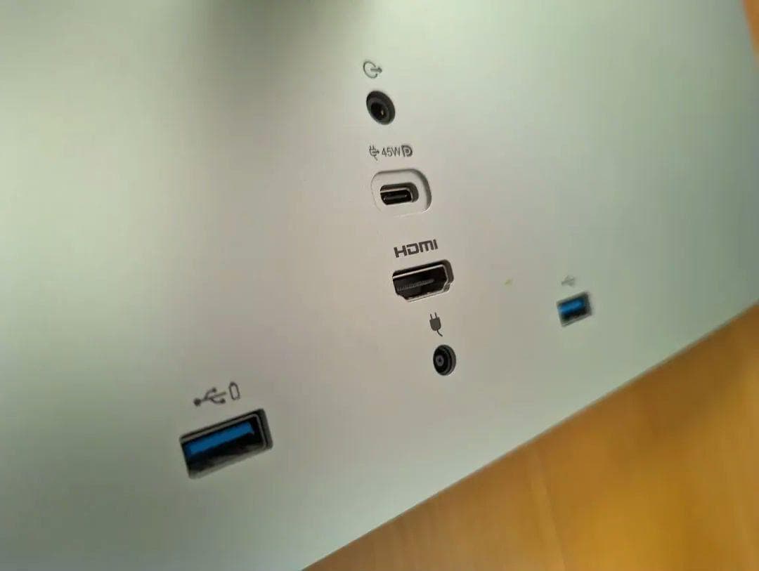 スタイリッシュ DELLモニタ 27 S2719DC ケーブル無 Macbook