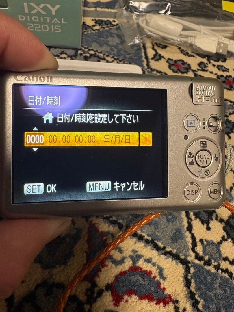 IXY DIGITAL 220 IS (純正レザーケース付)