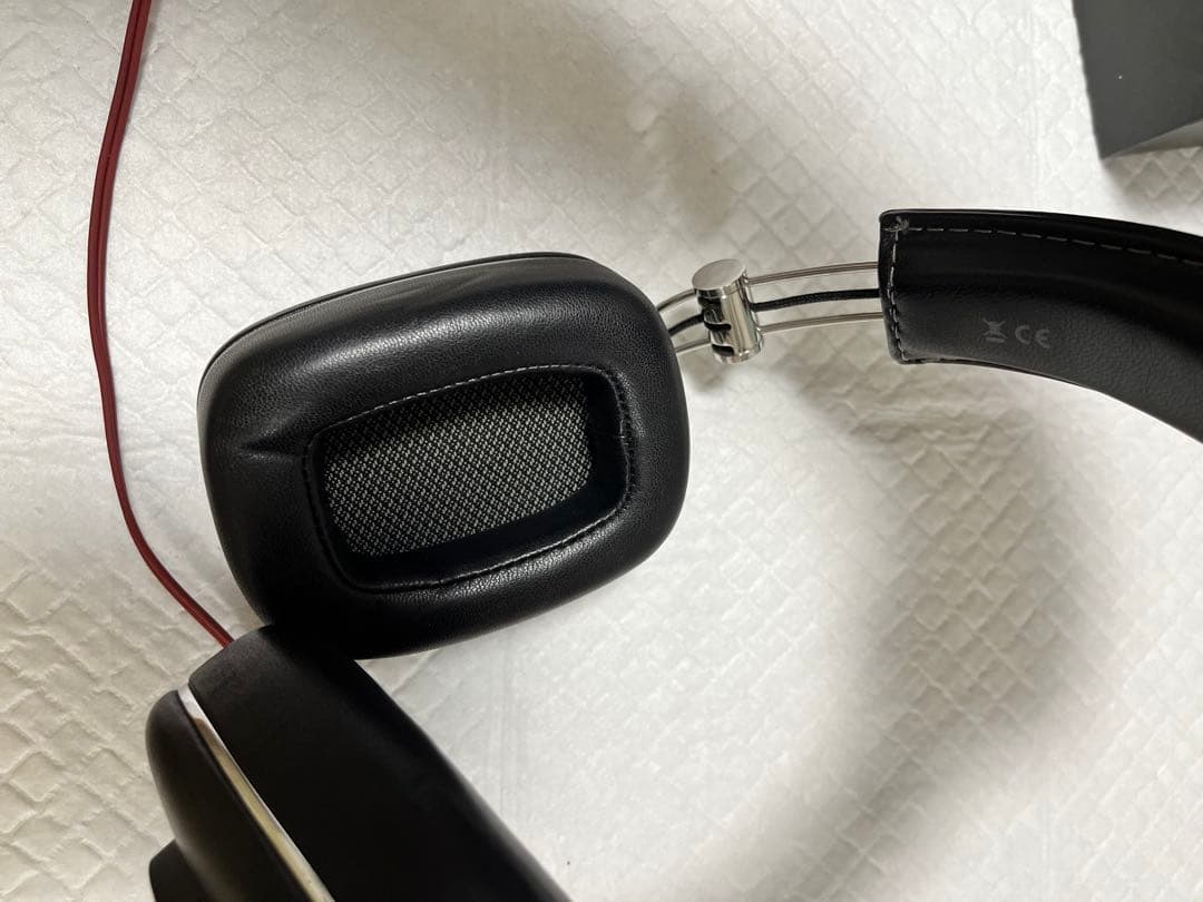 Bowers & Wilkins P7 ヘッドホン