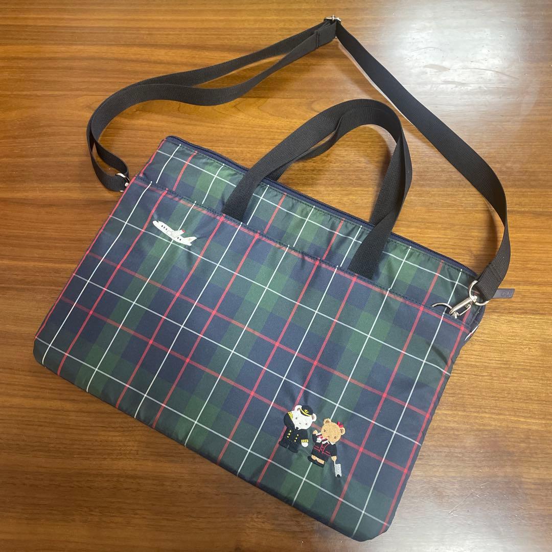 ファミリア　JAL機内販売限定PCケース