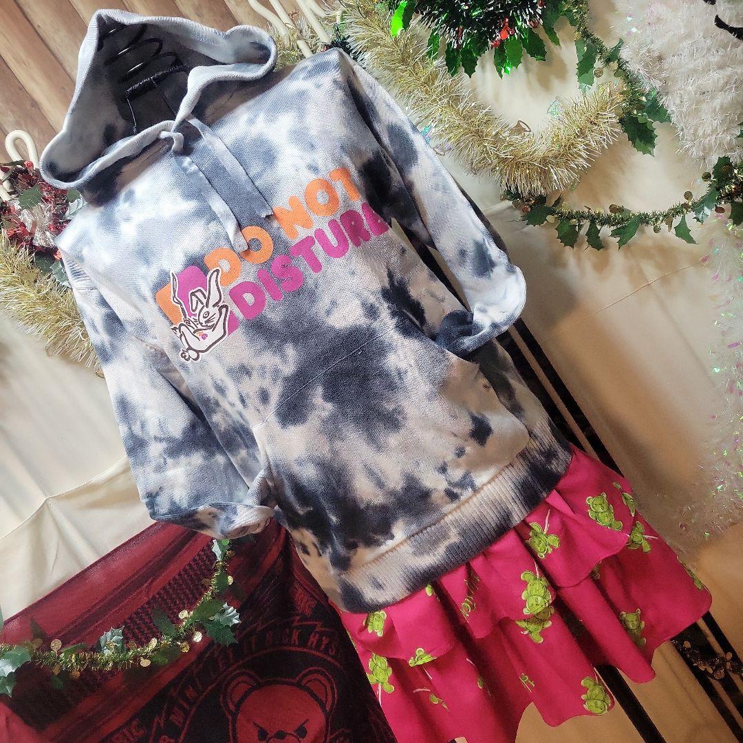 りえ美品未使用ヒステリクグラマフロントポケットHGうさぎプリントパーカニト