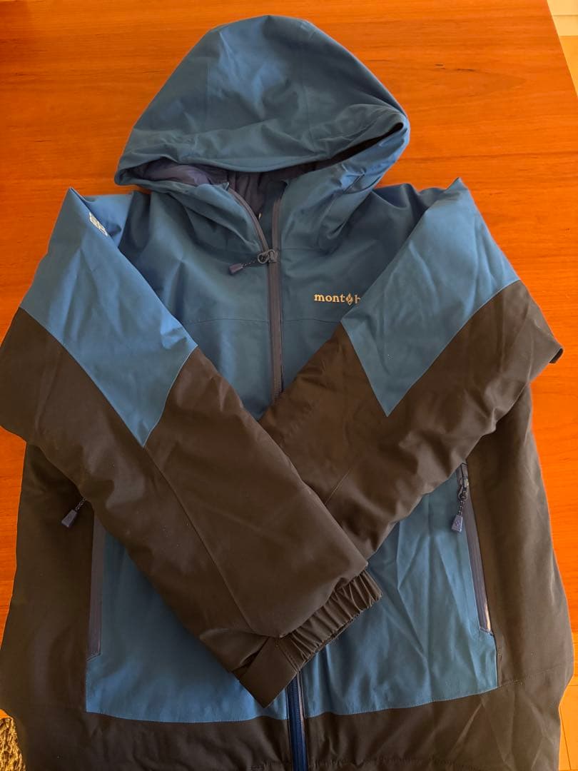 モンベル　スキーウェア　パーカ Kid's 150サイズ　子ども用　上下セット