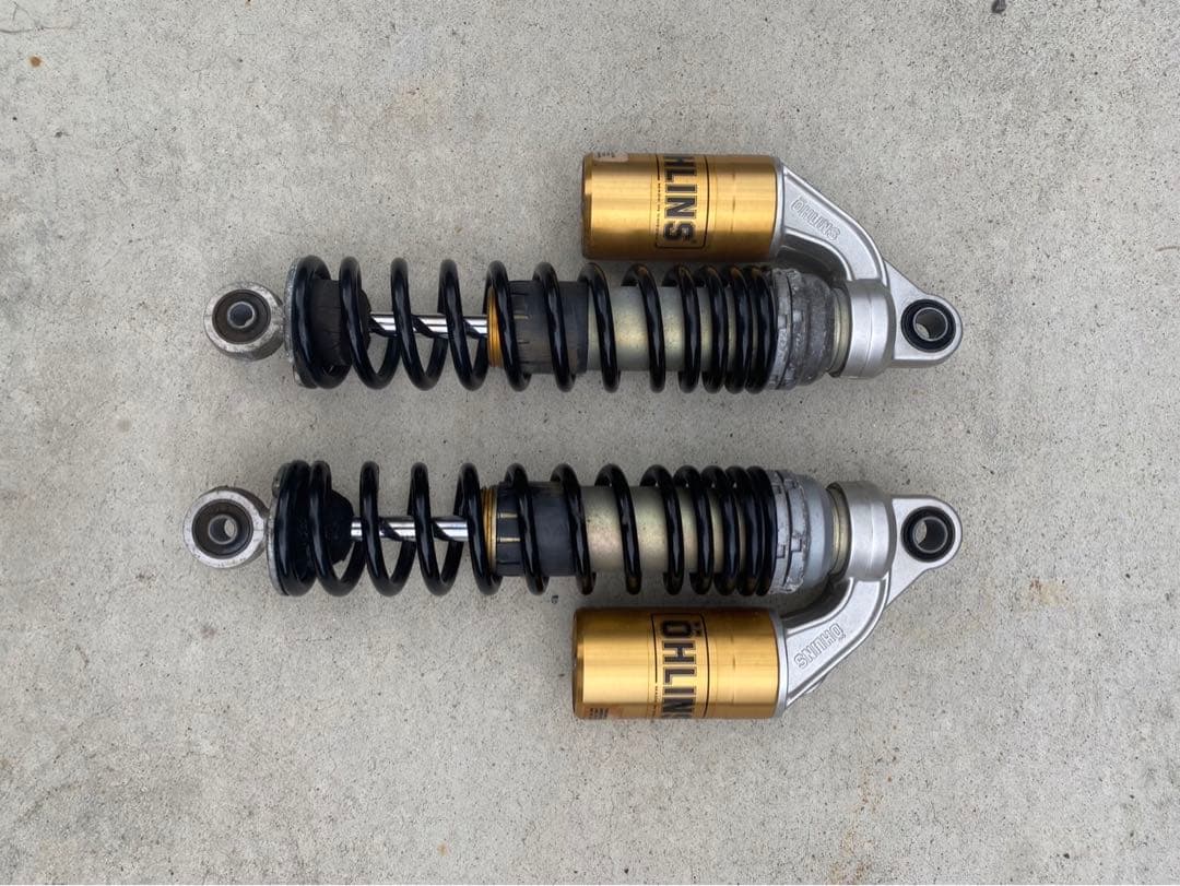 OHLINS サスペンション ゴールド/ブラック