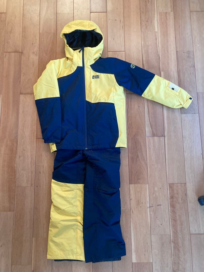 スノーボード　スキーウェア　ジュニア　160サイズ　美品