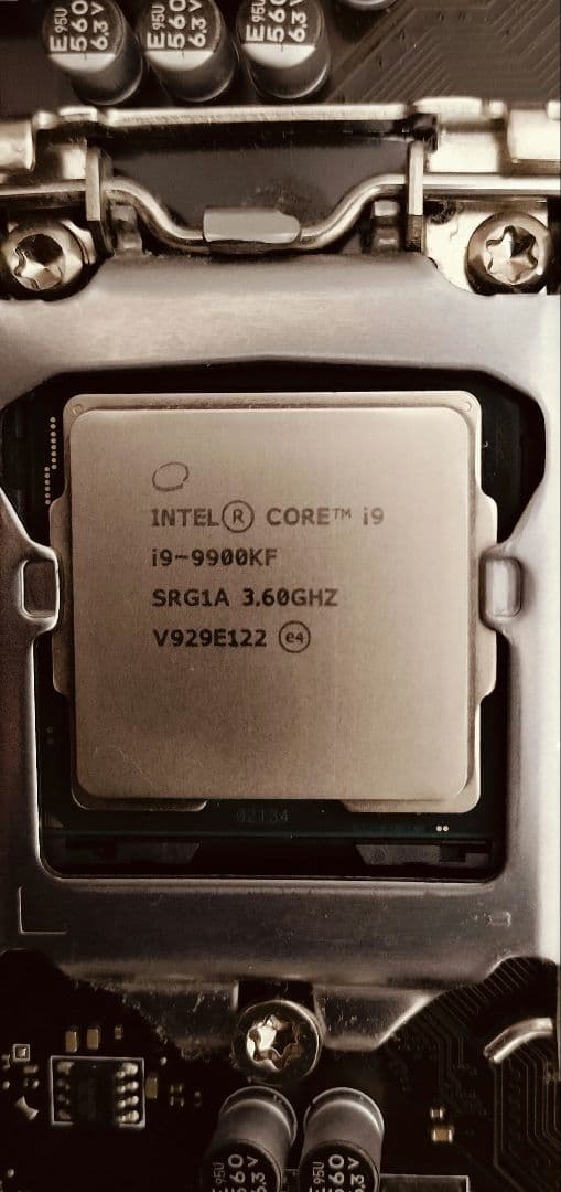 かぁに i9 9900KF ＋Z390 A-PRO 4400MHz