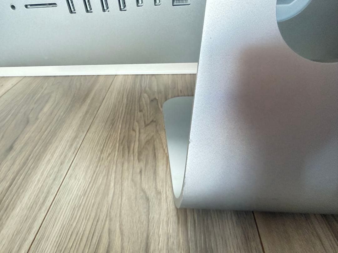 iMac 21.5インチ（macOS Catalina )late2013