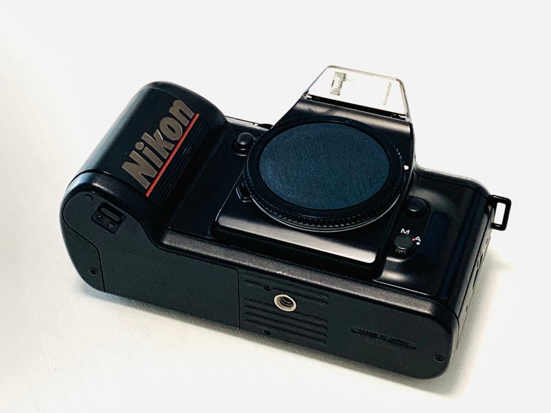 Nikon F401s　フィルムカメラ　ボディのみ　AF　美品