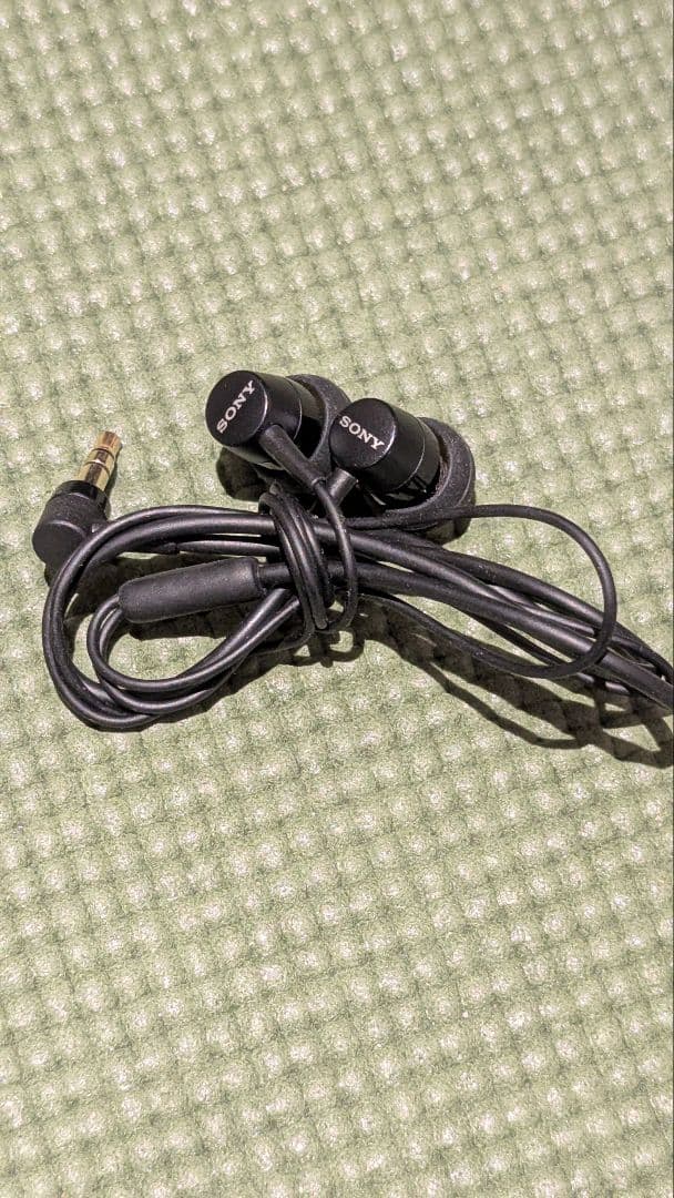 ソニー折りたたみヘッドフォン　MDR-A30G とSBH-50セット