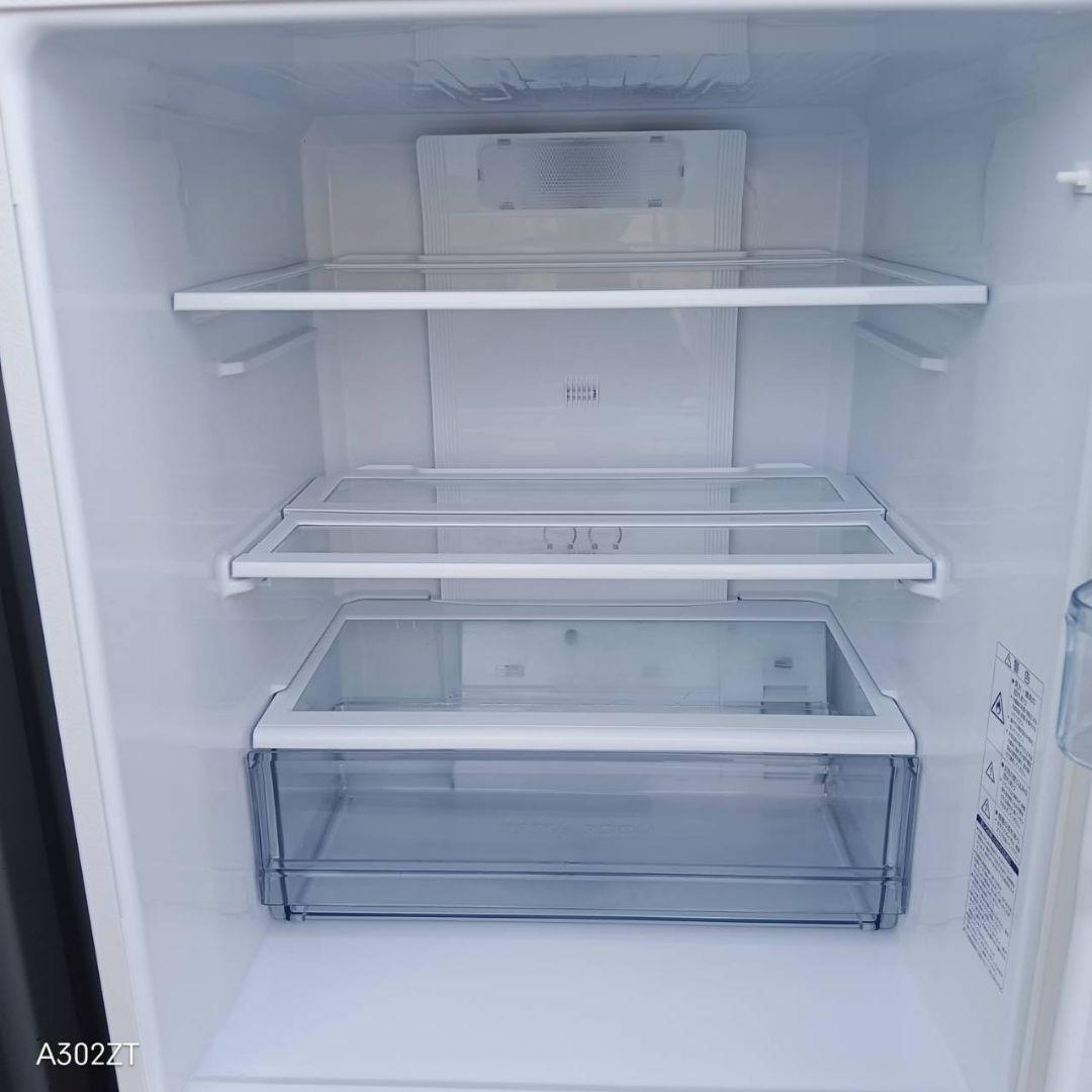 送料設置無料　アクア　最新モデル　大型冷蔵庫　272L