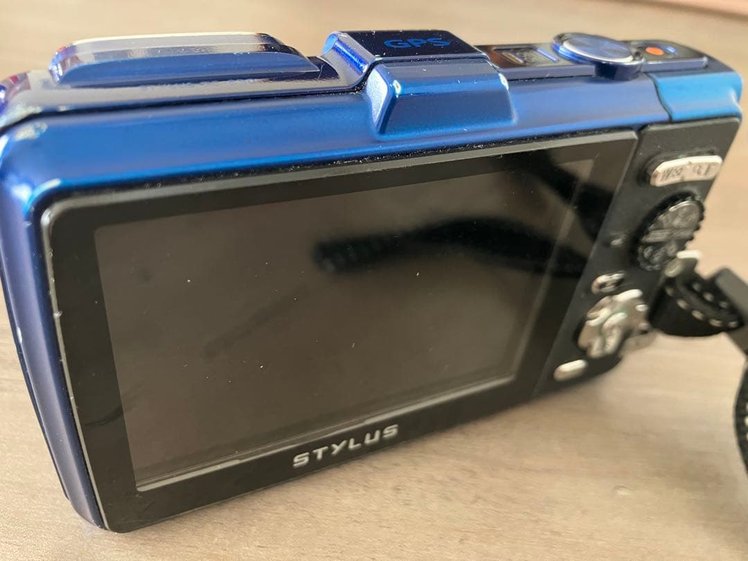 防水　OLYMPUS 「Tough 」デジタルカメラ