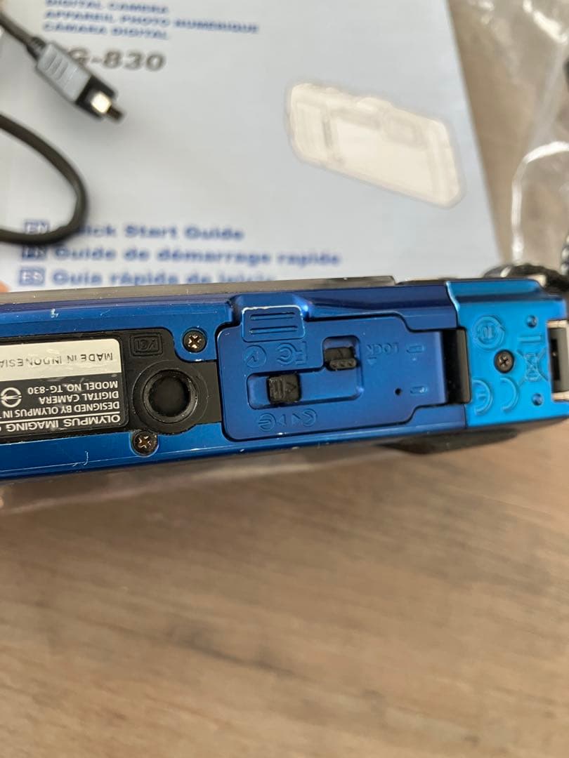 防水　OLYMPUS 「Tough 」デジタルカメラ