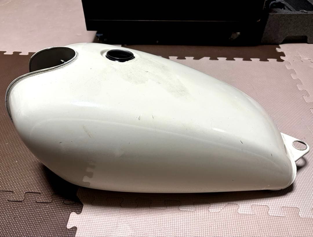 SR400 純正タンク インジェクション FI カフェ　ボバー　チョッパー　2%