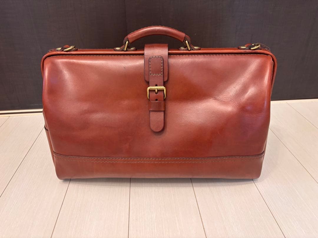 口枠ボストンバッグ　ベルト一本タイプ(V-104) チョコ　HERZ ヘルツ本革