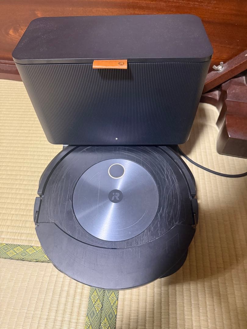 ルンバj7+(ジャンク)充電ドック付き