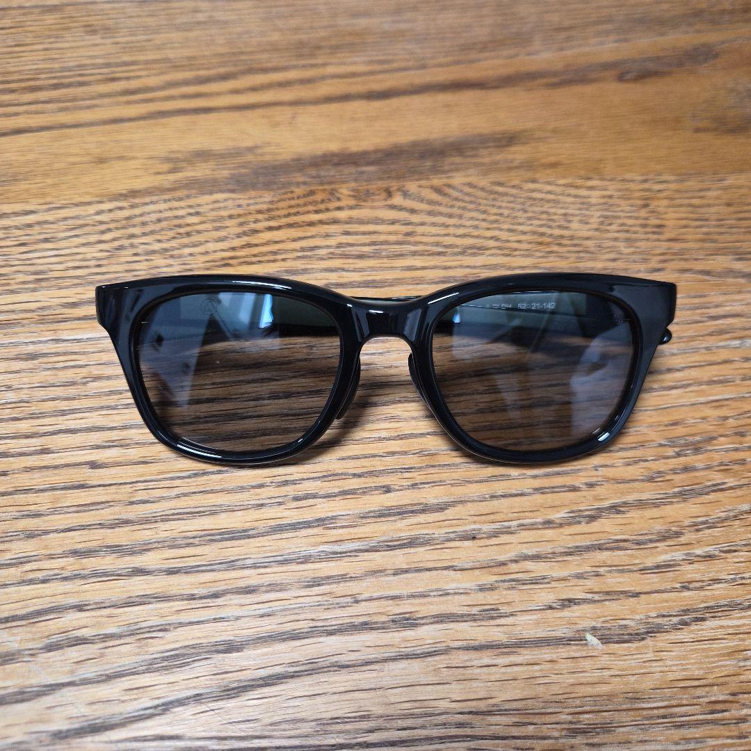 アイヴォル Eyevol サングラス