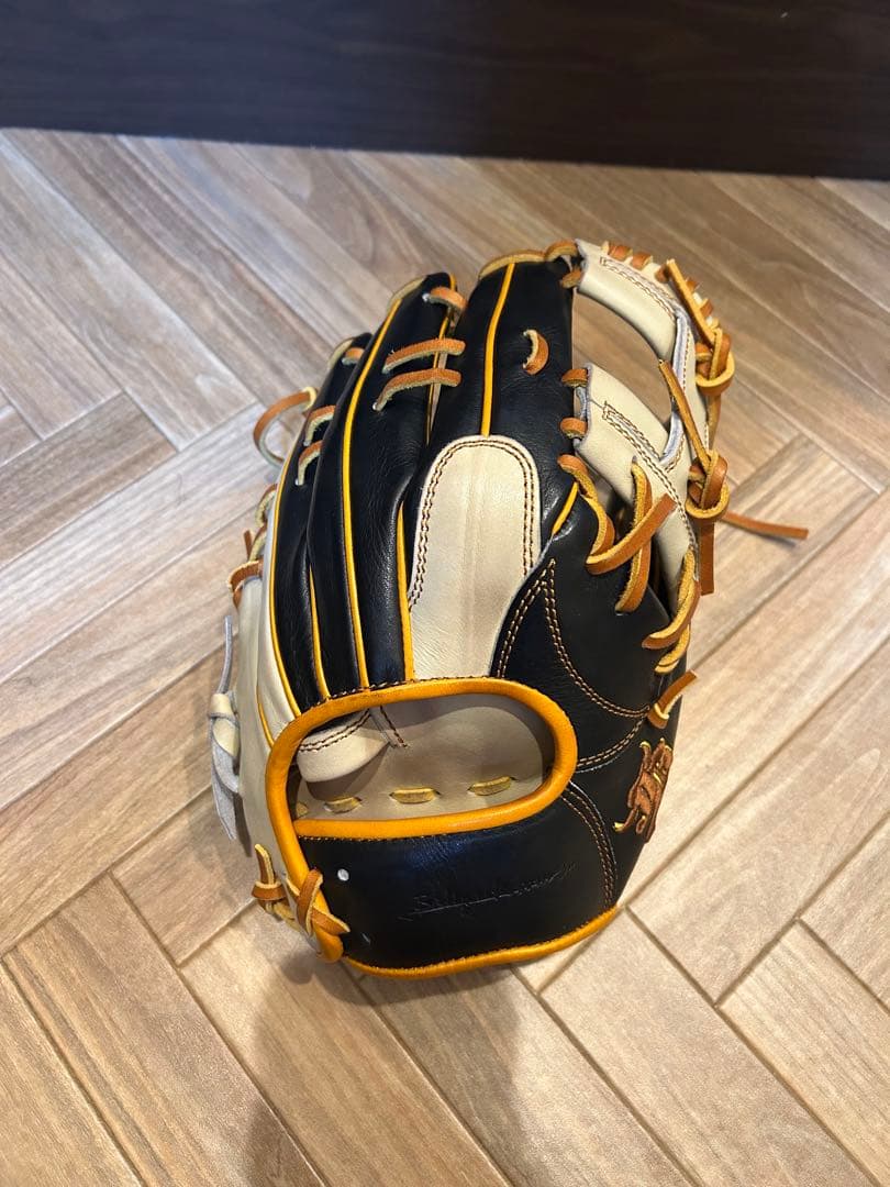 《最終値下げ》和牛JBオーダグローブ　硬式用