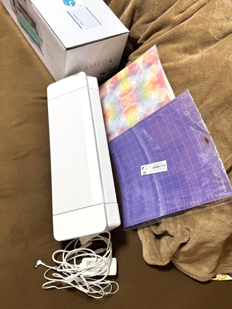 CAMEO 4カッティングマシン　ホワイト