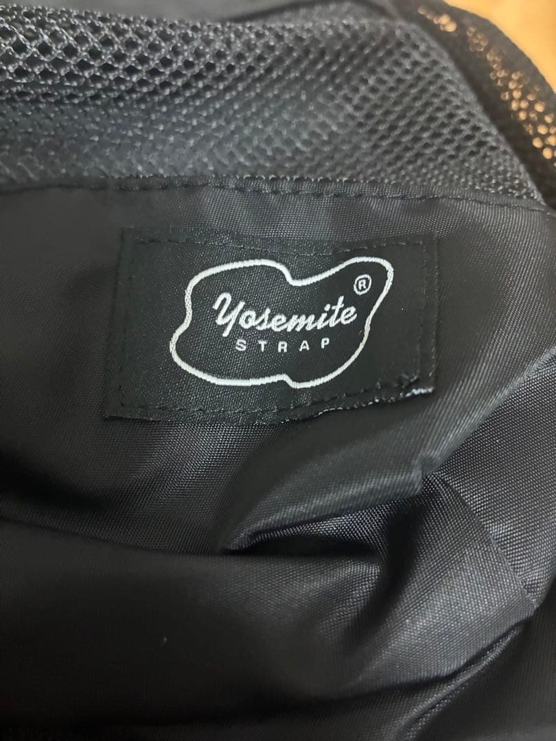 美品 ヨセミテ　ユーティリティ バックパック 撥水(ブラック)