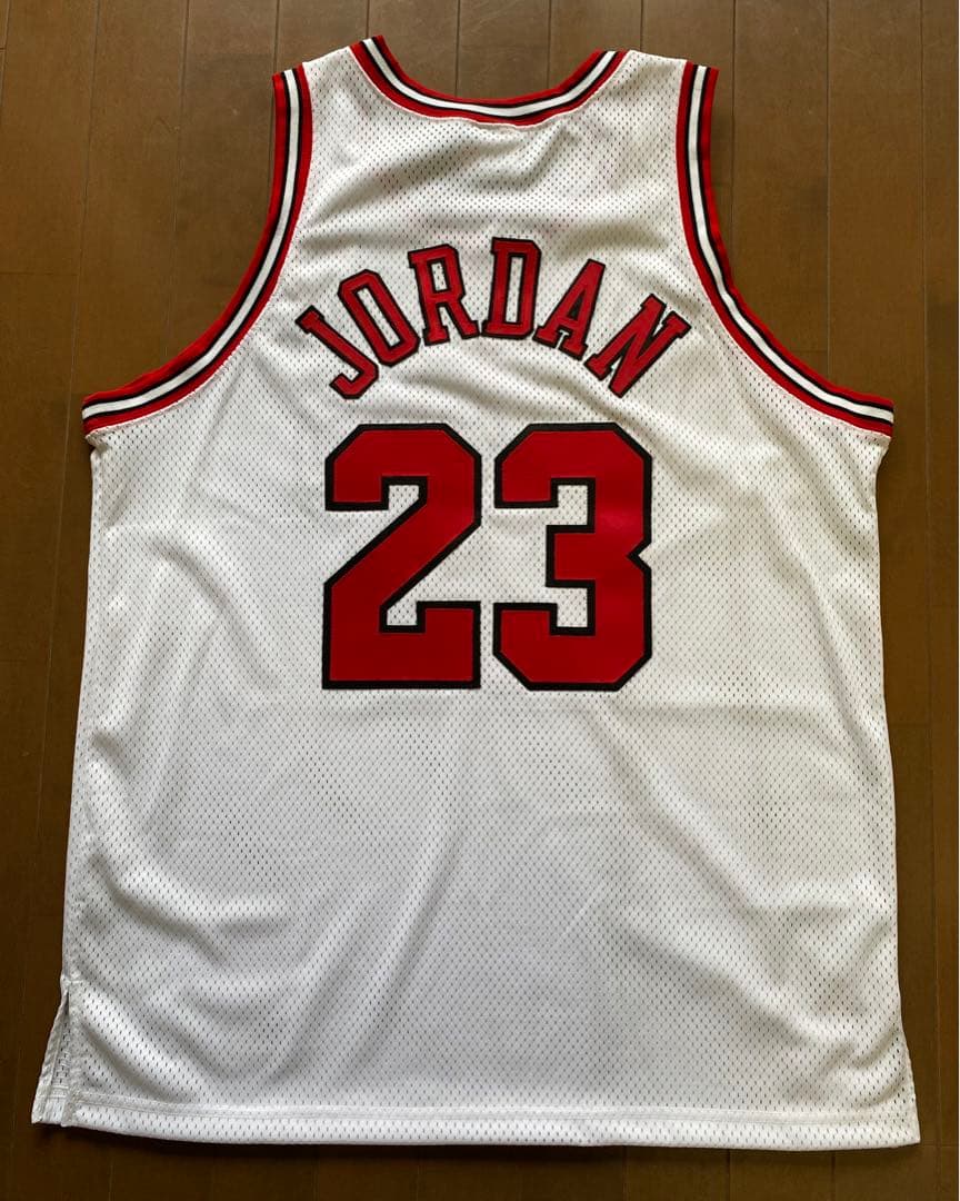 NIKE NBA90sブルズ マイケル・ジョーダン オーセンティックユニフォーム