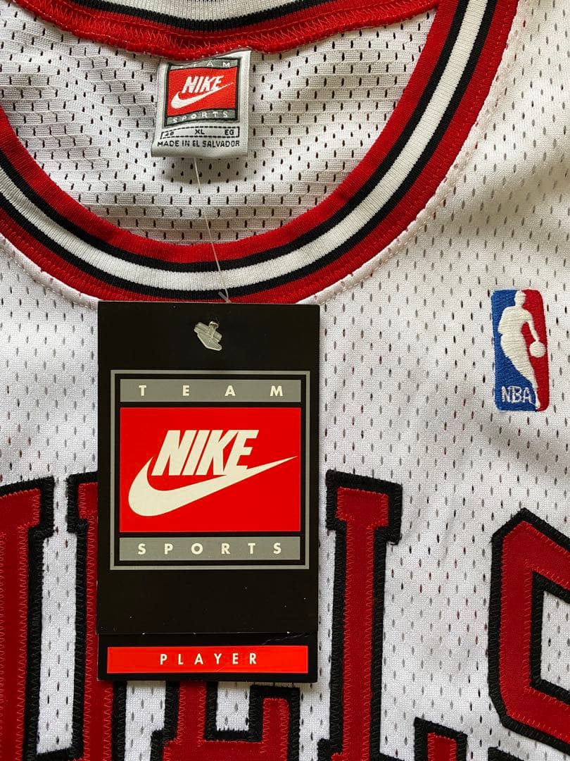 NIKE NBA90sブルズ マイケル・ジョーダン オーセンティックユニフォーム