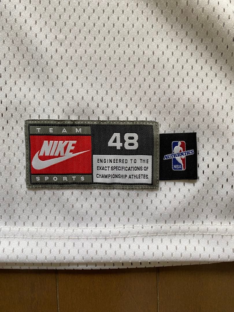 NIKE NBA90sブルズ マイケル・ジョーダン オーセンティックユニフォーム