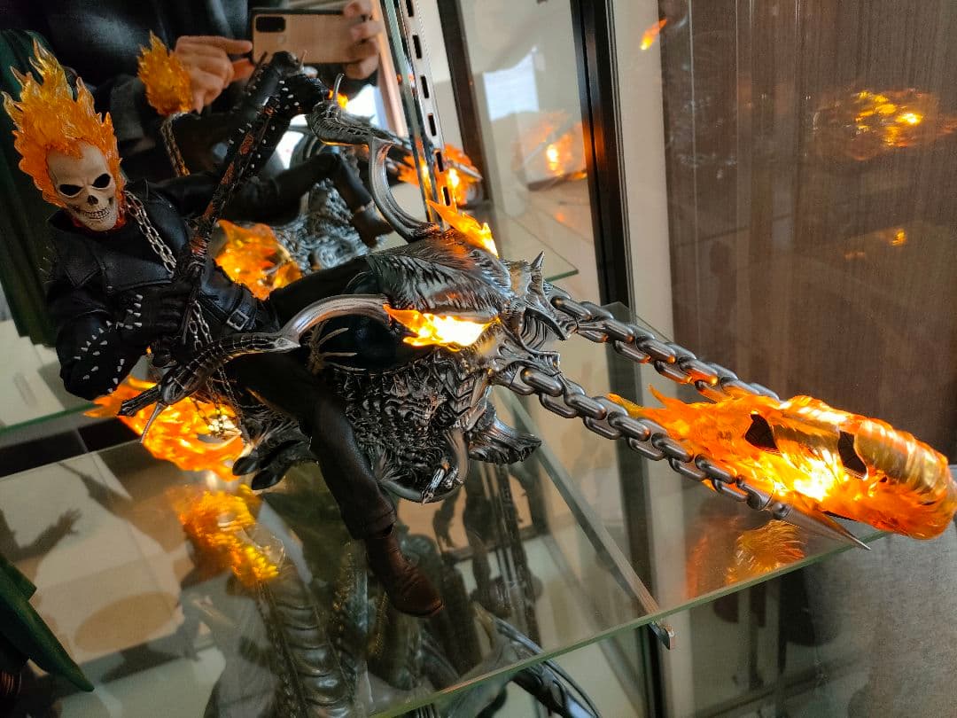 ホットトイズ ゴーストライダー フィギュア