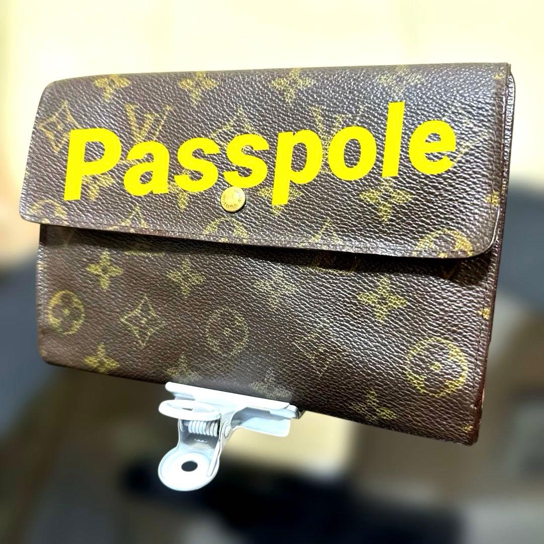 11☆良品/廃盤 激レア♪ パスポートケース★ポシェットパスポール