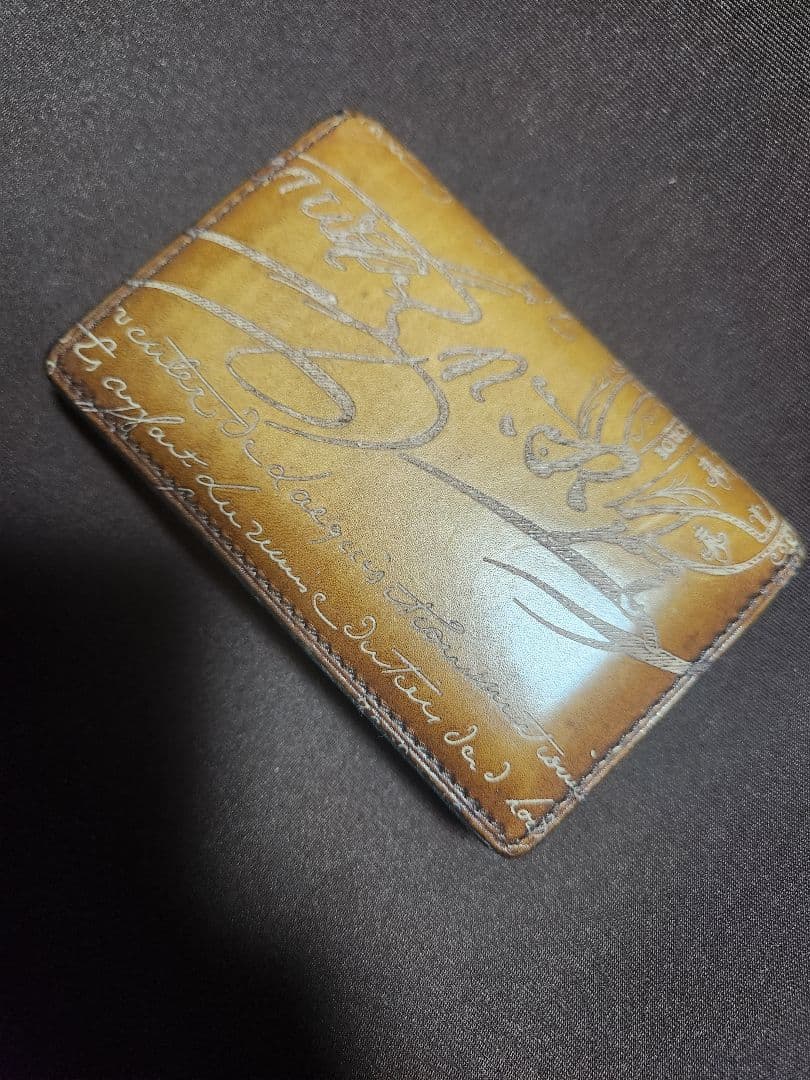 ベルルッティ 名刺入れ ゴールデンパティーヌ